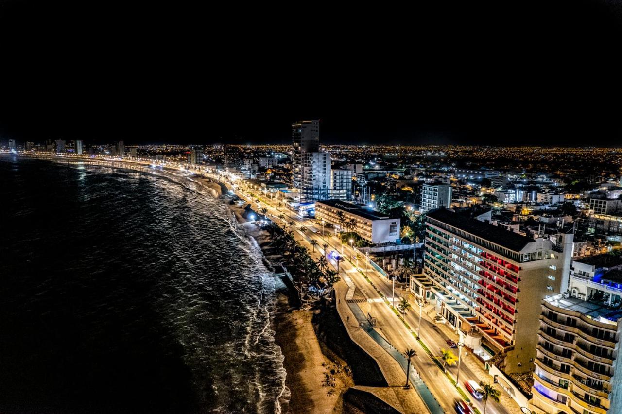 Hacienda Mazatlan Sea View Hotel Екстериор снимка